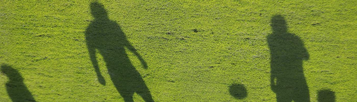 Sombras de unos jugadores de fútbol