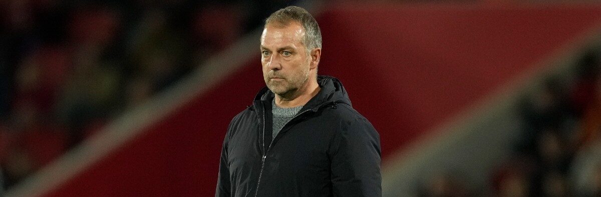 Hansi Flick Pronóstico Levante - Barcelona: pulso de campeones