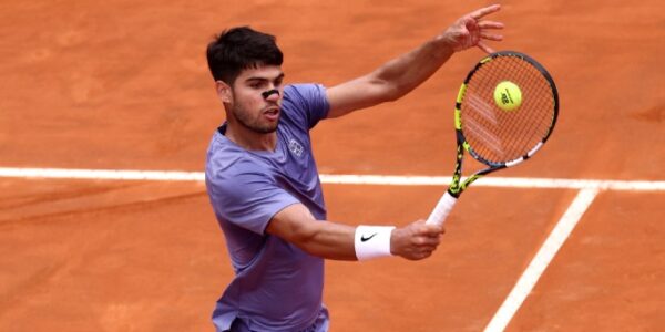 Carlos Alcaraz Pronóstico Kei Nishikori - Carlos Alcaraz: un veterano para empezar