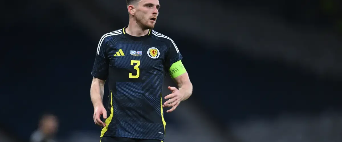 Andy Robertson Pronóstico Escocia - Dinamarca