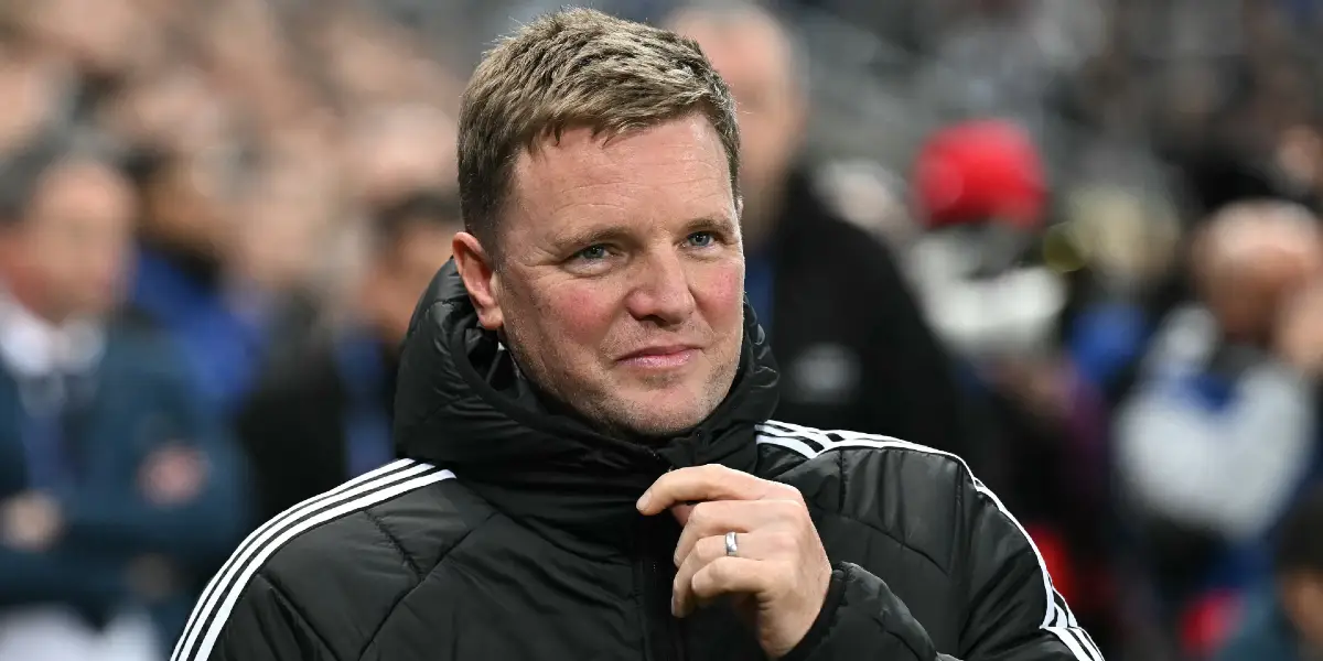 Eddie Howe pronóstico Manchester United - Newcastle de la jornada 18 de la Premier League 2025/26.