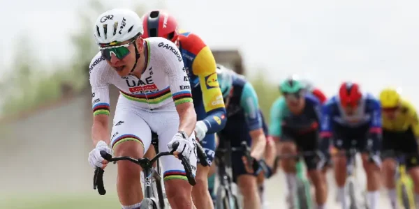 Tadej Pogacar Pronóstico Liège-Bastogne-Liège