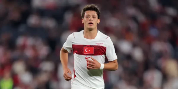 Arda Güler Pronóstico Australia - Turquía