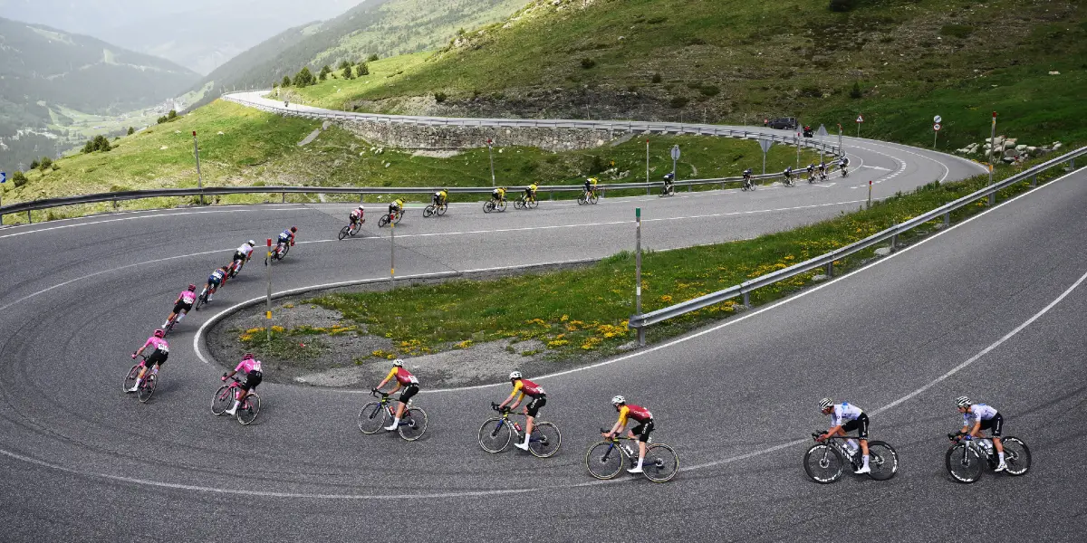 Cycling nuestro análisis para el pronóstico Tour de Francia 2026. Una temporada más, Tadej Pogacar y Jonas Vingegaard se baten en duelo por el maillot amarillo.