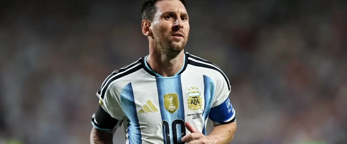 Lionel Messi Pronóstico Inglaterra - Argentina